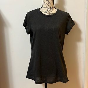 NWT Puma dryCell Ladies Logo T-Shirt - Regular Fit